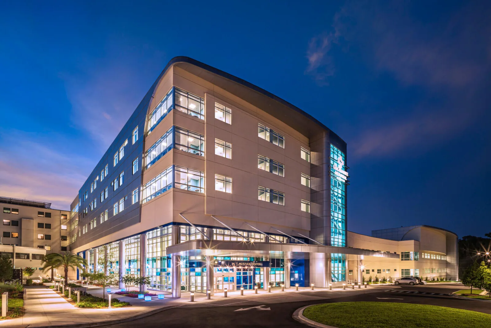 Healthcare campus building Healthcare campus building